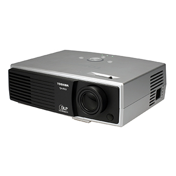 Illustration for article titled Toshiba TDP-PX10U Surprisingly Bright for a Such a Puny Projector
